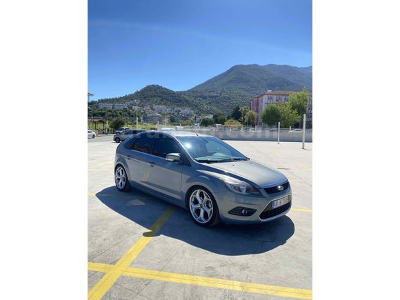 Sahibinden Ford Focus 1.6 Ti-VCT Titanium 2008 Model  265.000 km Gri (titanyum)