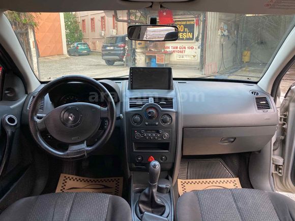 Sahibinden Renault Megane 1.4 Authentique 2005 Model 