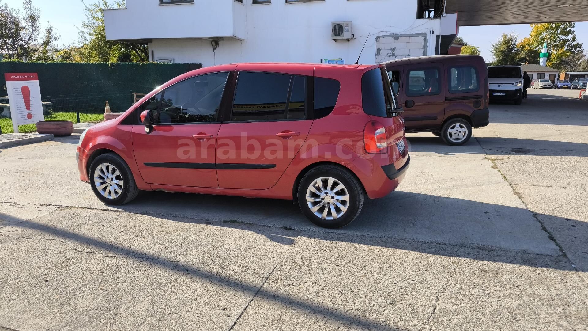 Sahibinden Renault Modus 1.6 Dynamique 2009 Model Sakarya 120.006 km Kırmızı 1