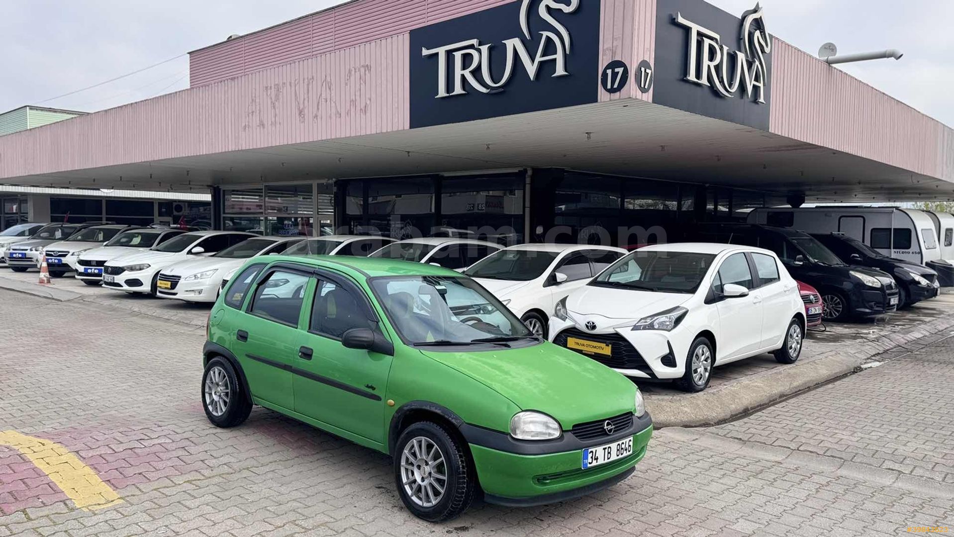 Galeriden Opel Corsa 1.4 Swing 1998 Model Kocaeli 310.000 km Yeşil