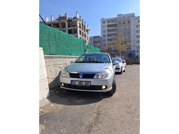 Sahibinden Renault Symbol 1.5 dCi Expression Plus 2011 Model  291.000 km Gri (Gümüş)