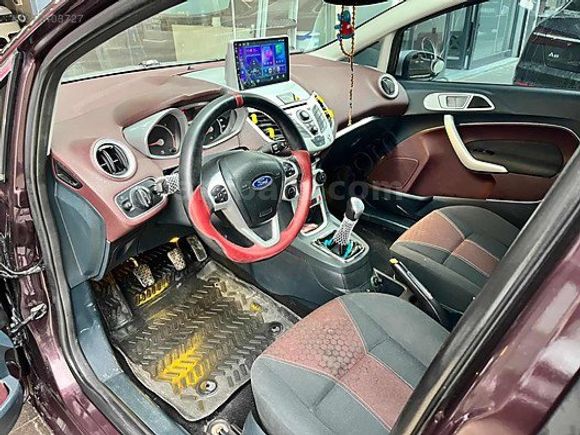 AVAZEM MOTORS'DAN 2009 MODEL FORD FİESTA