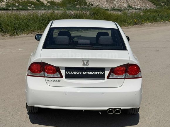 130 BİN KM OTOMATİK BEYAZ HONDA CIVIC İLK ELDEN ALINMA