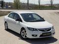 130 BİN KM OTOMATİK BEYAZ HONDA CIVIC İLK ELDEN ALINMA