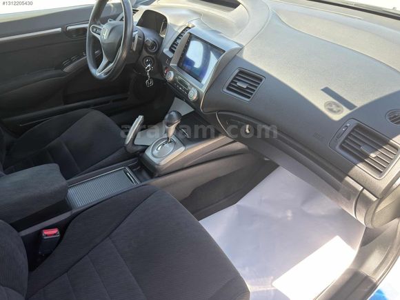 130 BİN KM OTOMATİK BEYAZ HONDA CIVIC İLK ELDEN ALINMA