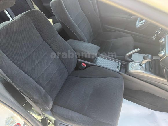 130 BİN KM OTOMATİK BEYAZ HONDA CIVIC İLK ELDEN ALINMA