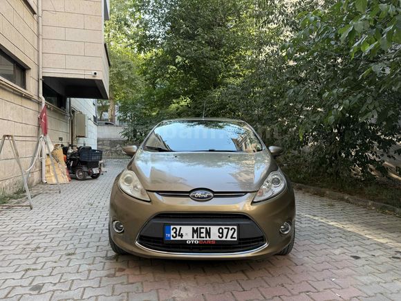 Sahibinden Ford Fiesta 1.4 Titanium 2012 Model 