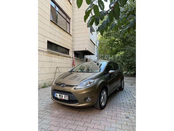 Sahibinden Ford Fiesta 1.4 Titanium 2012 Model 