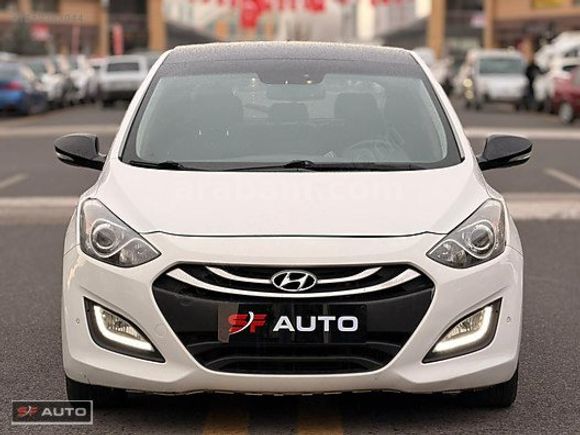 SF AUTO'DAN HYUNDAİ İ30 ELİTE EMSALSİZ DÜŞÜK KM 75.***KM'DE