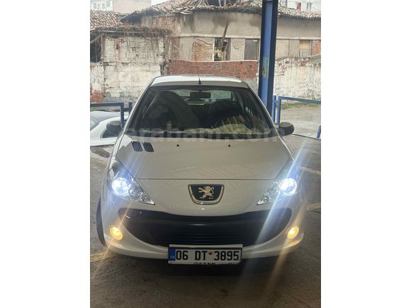 Sahibinden Peugeot 206+ 1.4 HDi Urban Move 2012 Model 