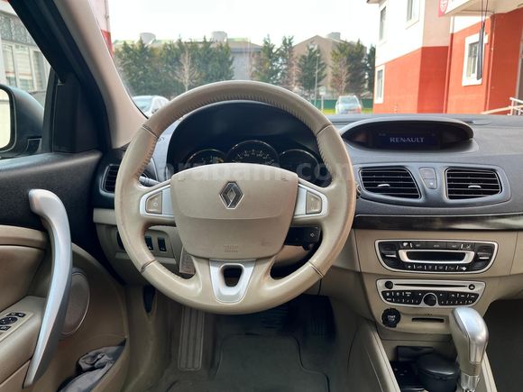 Sahibinden Renault Megane 1.5 dCi Privilege 2012 Model