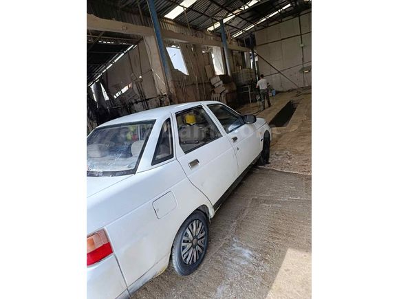 Sahibinden Lada Vega 1.5 2000 Model aciliyeti vardır bu temizlikte yok