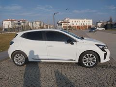 Sahibinden Renault Clio 1.0 TCe Evolution 2025 Model Aksaray