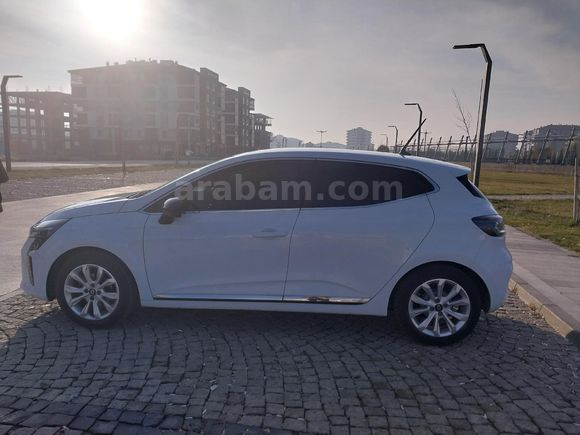 Sahibinden Renault Clio 1.0 TCe Evolution 2025 Model Aksaray