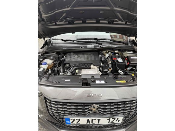 Sahibinden Peugeot 208 1.2 PureTech Allure Selection 2023 Model 