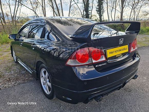 FIRAT'tan+CAM GİBİ 1.6 İ-VTEC+BENZİN+LPG'Lİ+HONDA CİVİC