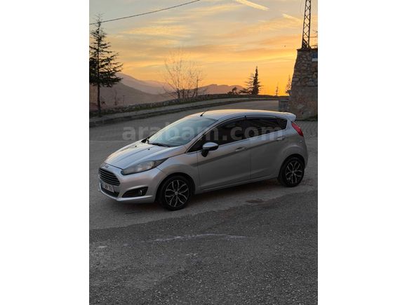 Sahibinden Ford Fiesta 1.5 TDCi Trend 2013 Model 