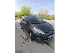 Sahibinden Ford Fiesta 1.4 TDCi Titanium X 2010 Model   (titanyum)