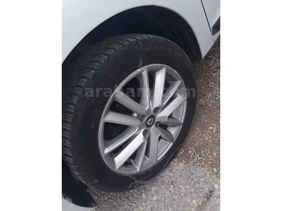 2017 SEMBOL 1.0 BENZİNLİSahibinden Renault Symbol 1.0 SCe Touch 2017 Model