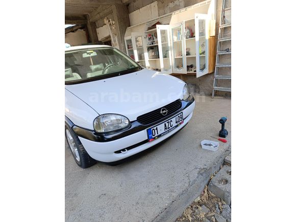 Safkan Benzin Opel Corsa 1.4 GLS 1998 Model