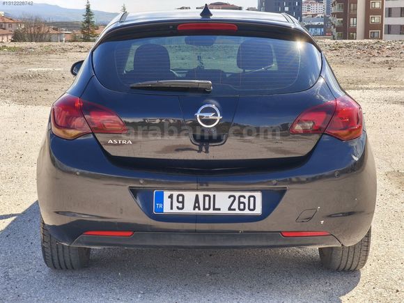 BOYASIZ OTOMATİK FULL BAKIMLI ASTRA J