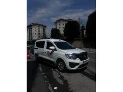 Sahibinden Renault Express Combi 1.5 BlueDCI Touch 2024 Model 