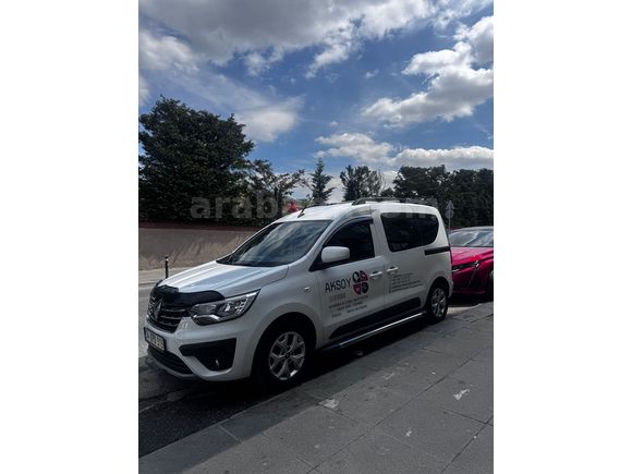 Sahibinden Renault Express Combi 1.5 BlueDCI Touch 2024 Model 