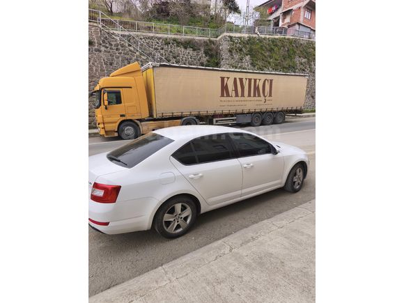 Sahibinden Skoda Octavia 1.6 TDI Optimal 2014 Model
