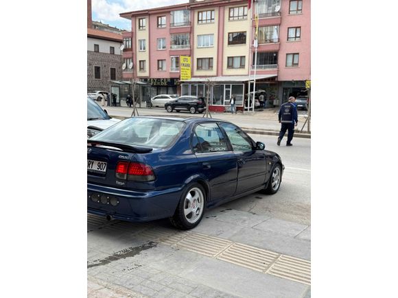 Sahibinden Honda Civic 1.4 i S 1998 Model 