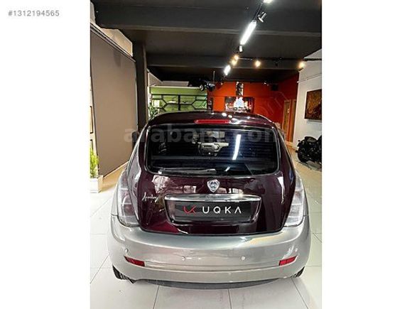 UQKA 2008 Lancia Ypsilon 1.4 Otm.