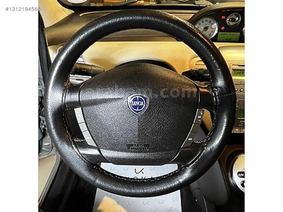 UQKA 2008 Lancia Ypsilon 1.4 Otm.