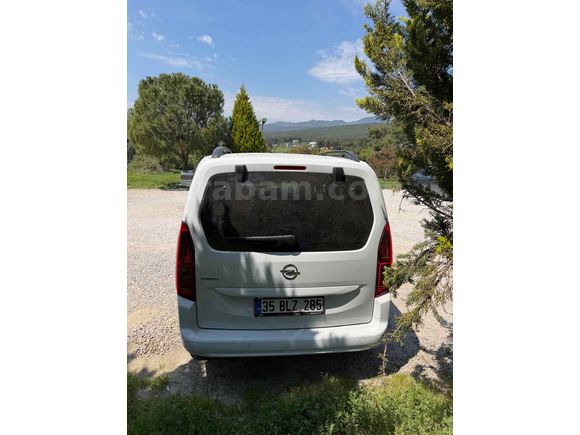 Sahibinden Opel Combo 1.5 CDTI Ultimate 2023 Model 