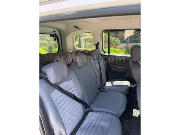 Sahibinden Opel Combo 1.5 CDTI Ultimate 2023 Model 