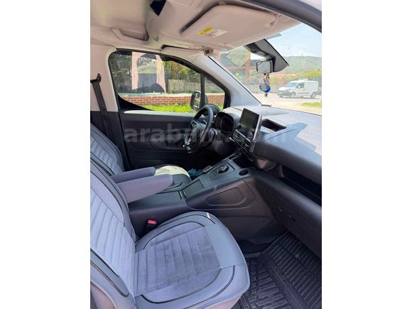 Sahibinden Opel Combo 1.5 CDTI Ultimate 2023 Model 