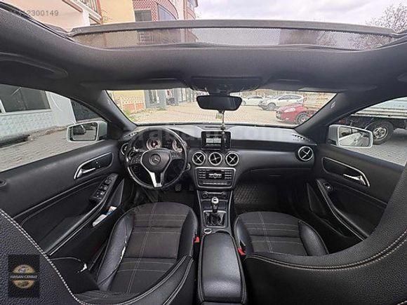 "2013 MERCEDES A180 DİZEL CAM TAVAN"
