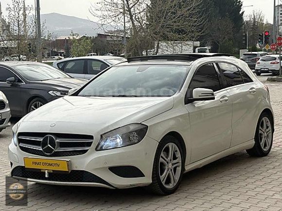 "2013 MERCEDES A180 DİZEL CAM TAVAN"