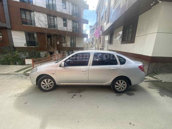 Sahibinden Renault Symbol 1.5 dCi Expression 2012 Model İstanbul 155.000 km Gri (Gümüş)