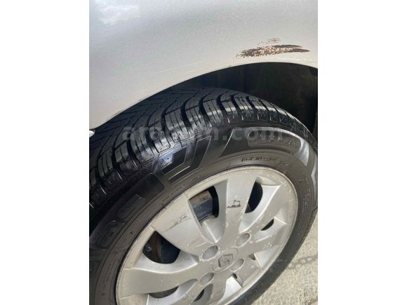 Sahibinden Renault Symbol 1.5 dCi Expression 2012 Model İstanbul 155.000 km Gri (Gümüş)
