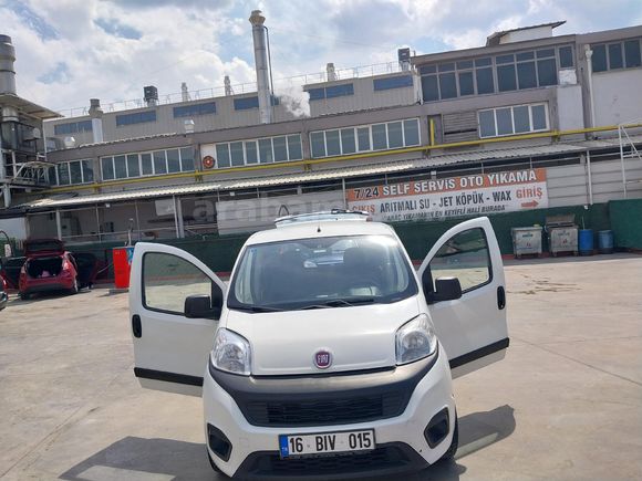 Sahibinden Fiat Fiorino Combi 1.4 Fire Pop 2017 Model  202.000 km Beyaz
