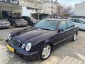 İLK SAHİBİNDEN 2002 E200 KOMPRESSOR AVANTGARDE