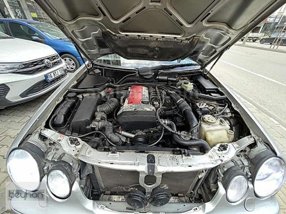 2000 MODEL E200 KOMPRESSÖR AVANTGARDE
