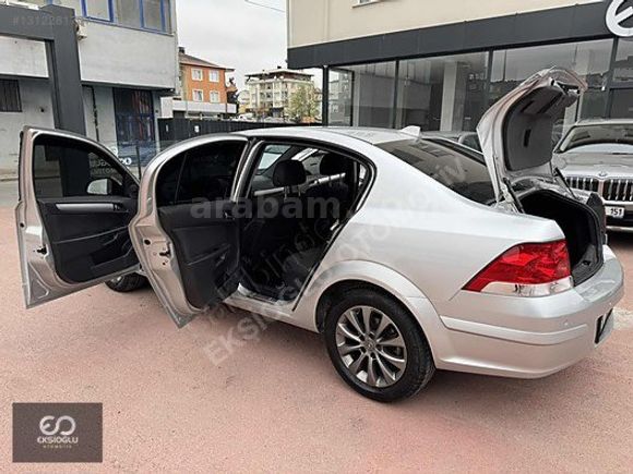 %30 PEŞİNAT İLE 2011 MODEL 1.3 CDTI ASTRA SEDAN ENJOY PLUS