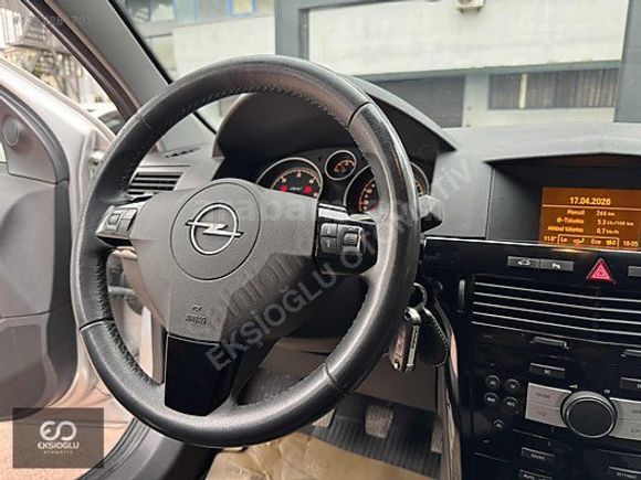%30 PEŞİNAT İLE 2011 MODEL 1.3 CDTI ASTRA SEDAN ENJOY PLUS