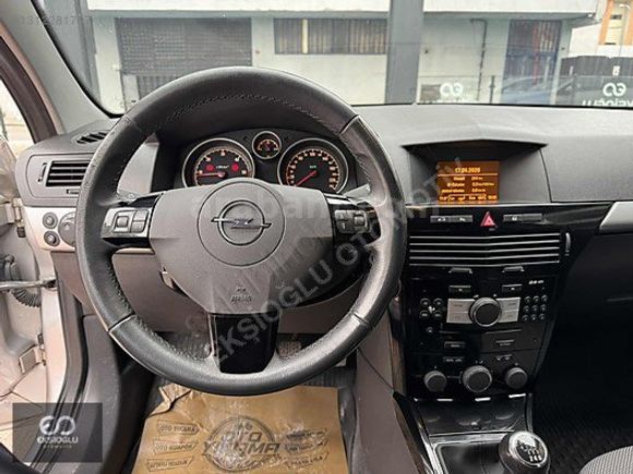 %30 PEŞİNAT İLE 2011 MODEL 1.3 CDTI ASTRA SEDAN ENJOY PLUS