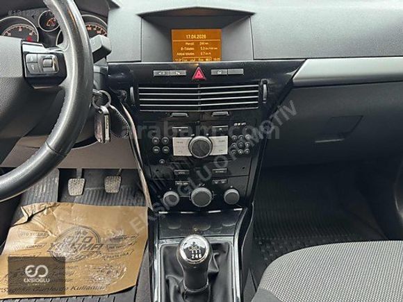 %30 PEŞİNAT İLE 2011 MODEL 1.3 CDTI ASTRA SEDAN ENJOY PLUS