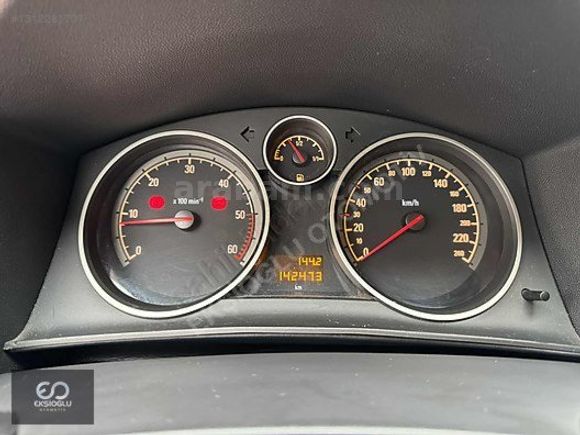 %30 PEŞİNAT İLE 2011 MODEL 1.3 CDTI ASTRA SEDAN ENJOY PLUS