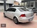%30 PEŞİNAT İLE 2011 MODEL 1.3 CDTI ASTRA SEDAN ENJOY PLUS