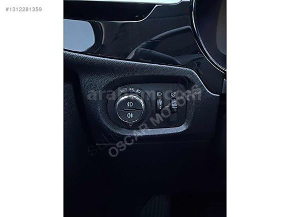 OPEL CORSA 62 BİN KM ELEGANCE CAM TVN 360 KAMERA 2 LOKAL