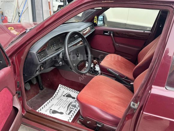 AKY AUTO'DAN MERCEDES 190 E K.KARTINA 12 TAKSİT SUNROFF LU