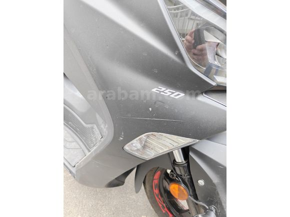 Sahibinden SYM Joymax Z Plus 250 2024 Model İstanbul 12.500 km